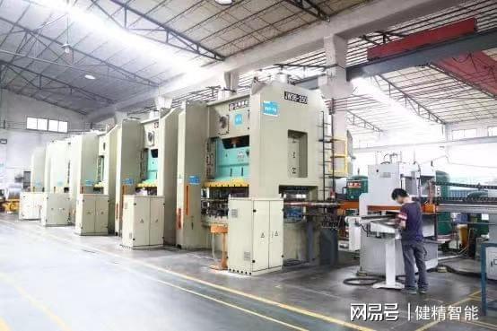 盈特?cái)y手精工，以技術(shù)服務(wù)吹響智能工廠號角